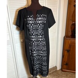 Connected Woman Black White Lace Front Sheath Dress 18W Short Sleeve Notch Neck